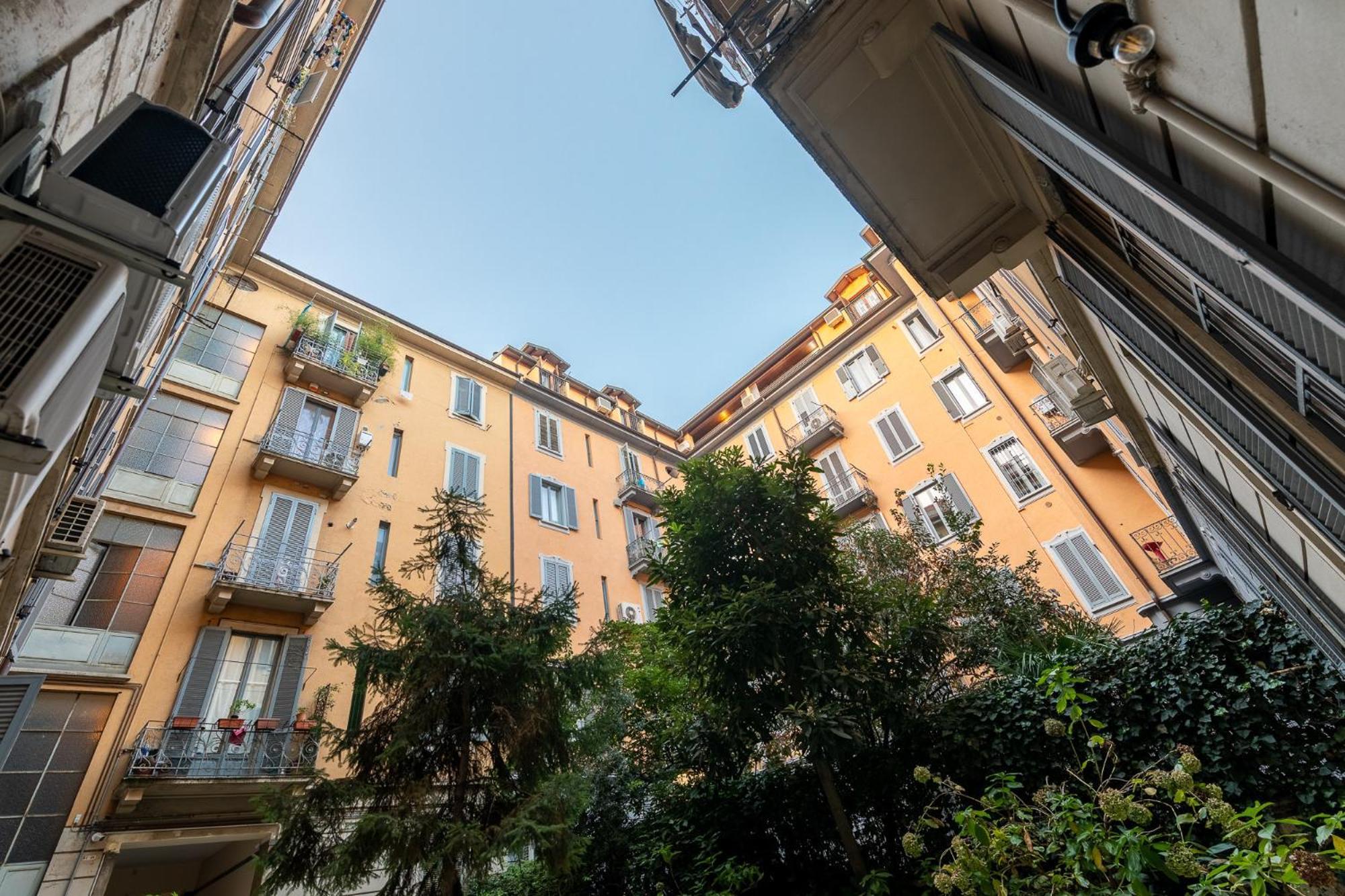 Settembrini - Vicino Stazione Milan